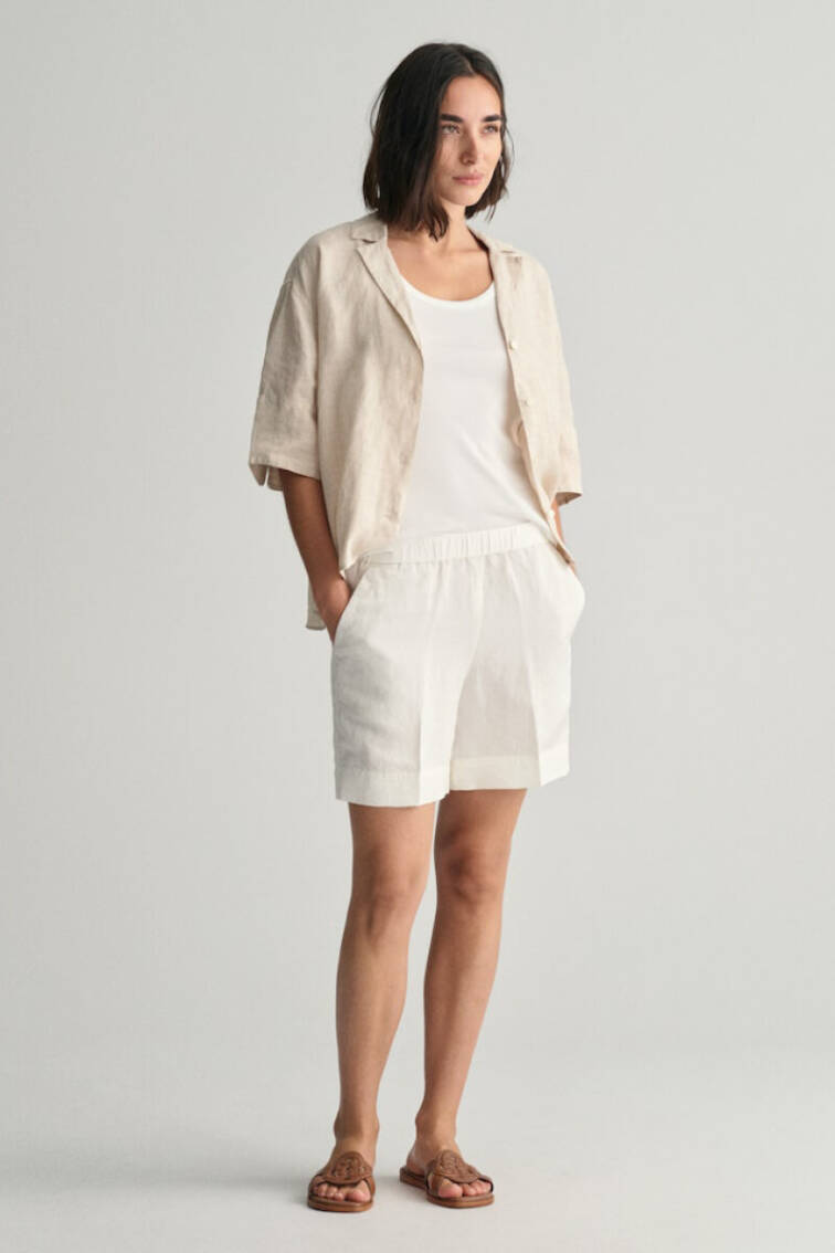 Gant eggshell relaxed fit linen blend shorts £95.00