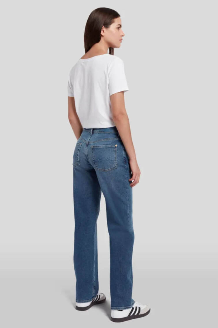 7 For All Mankind Ellie straight jeans £220.00