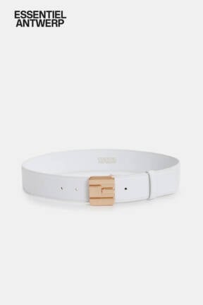 Essentiel Antwerp off-white leather belt Halways